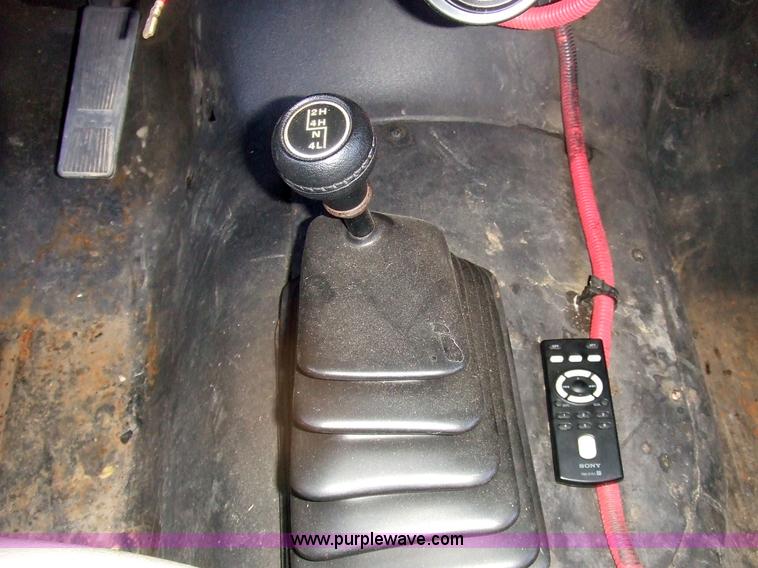 image for item 7107 1993 Jeep Wrangler