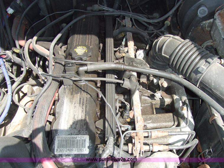 image for item 7107 1993 Jeep Wrangler