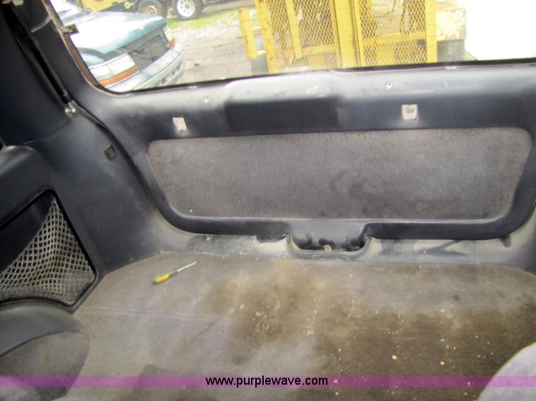 image for item 7152 1996 Jeep Grand Cherokee Laredo