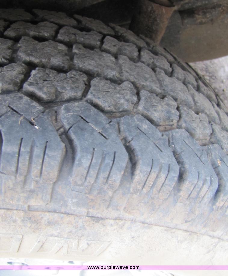 image for item 7152 1996 Jeep Grand Cherokee Laredo