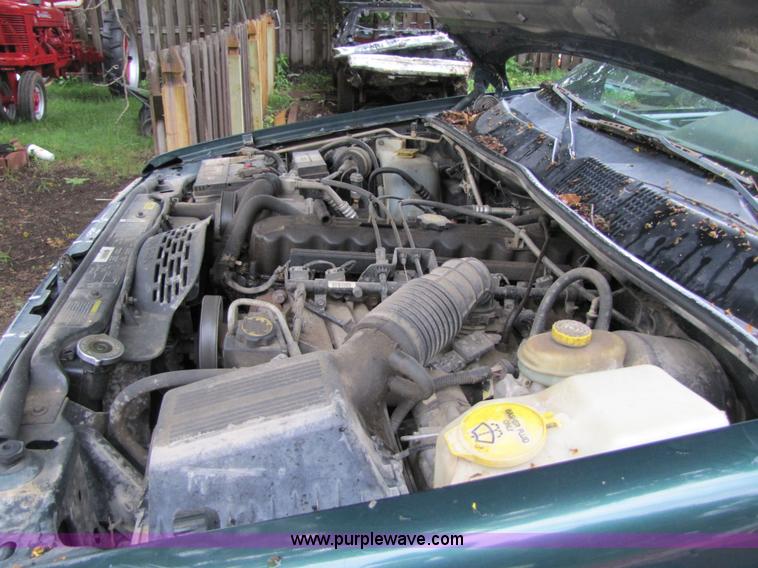 image for item 7152 1996 Jeep Grand Cherokee Laredo