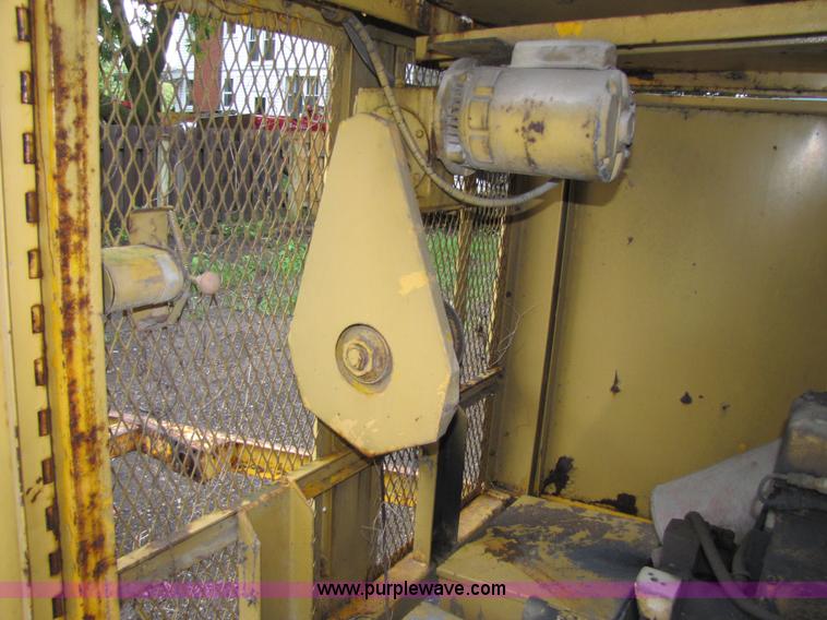 image for item 7153 Allmond LD30TMVE Maxi Light light tower