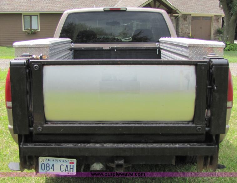 image for item 7236 1996 Chevrolet C2500 extended cab pickup truck