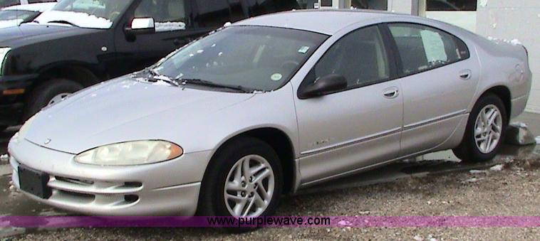 image for item 9001 2001 Dodge Intrepid SE