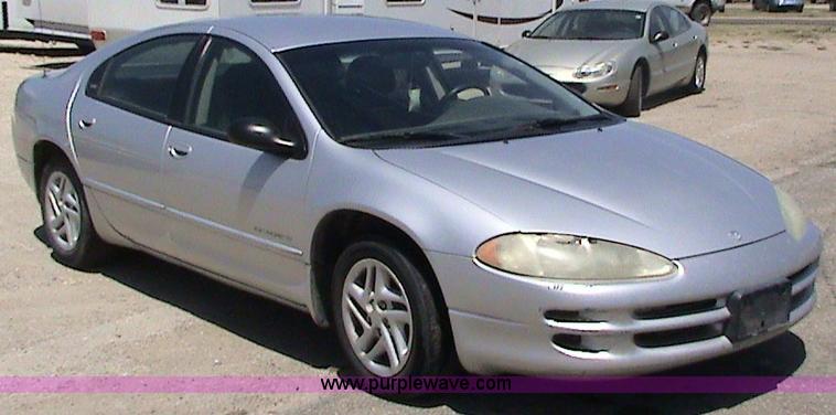 image for item 9001 2001 Dodge Intrepid SE