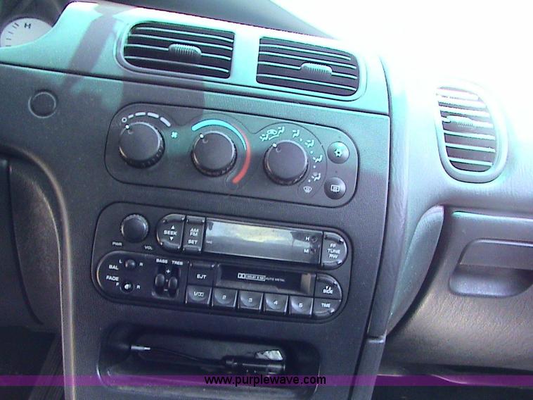 image for item 9001 2001 Dodge Intrepid SE