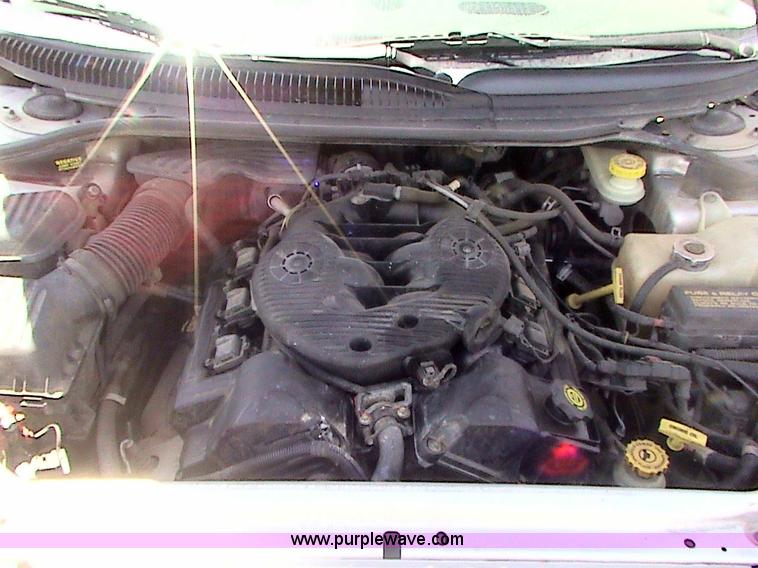 image for item 9001 2001 Dodge Intrepid SE