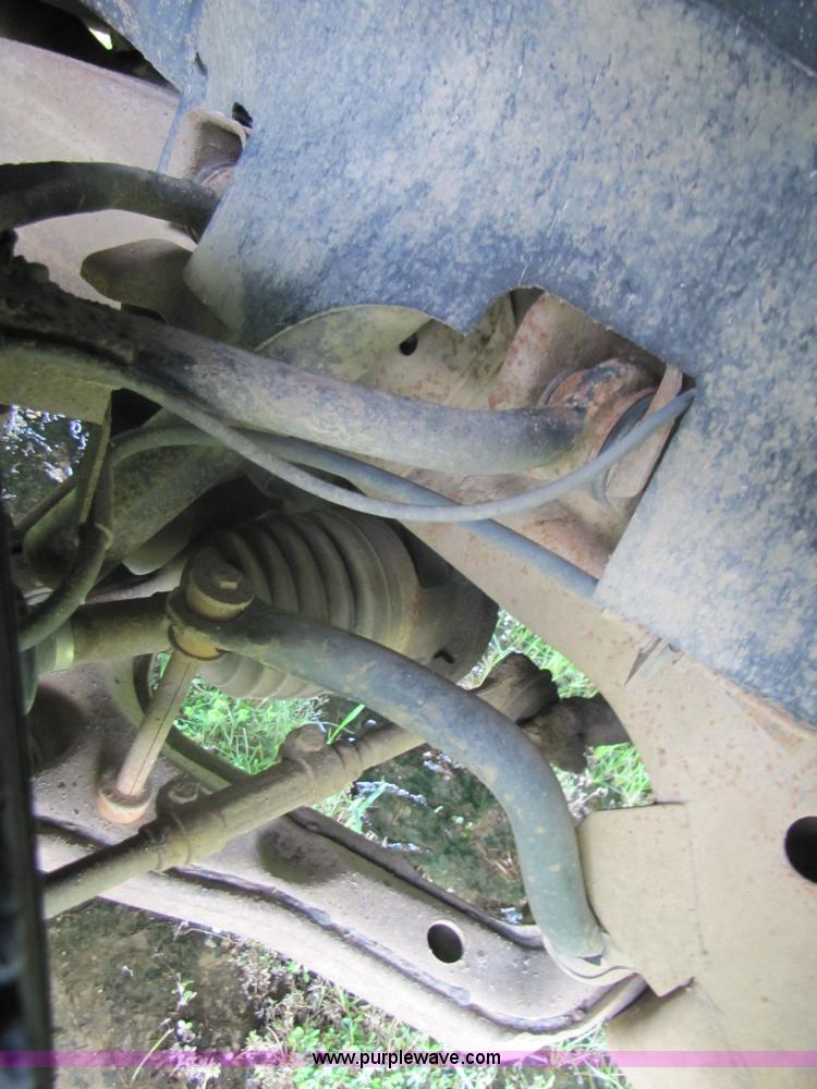 image for item 3050 1995 Chevrolet K2500 pickup truck