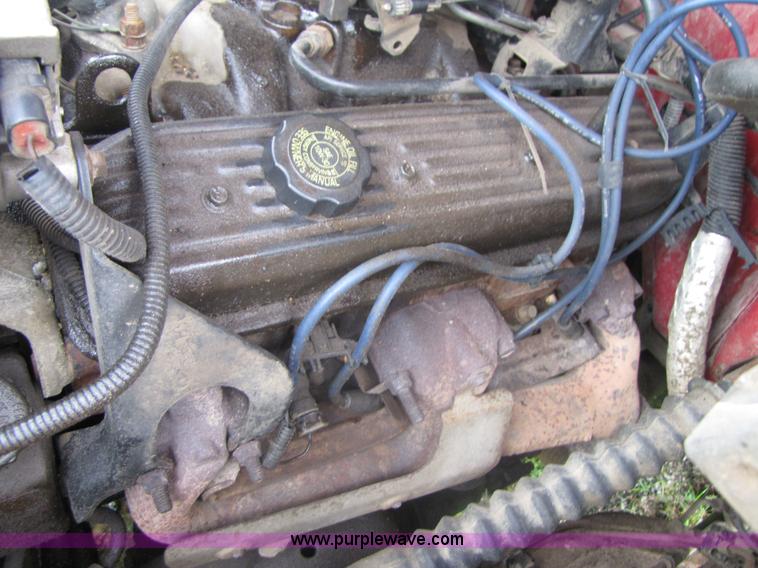 image for item 3050 1995 Chevrolet K2500 pickup truck