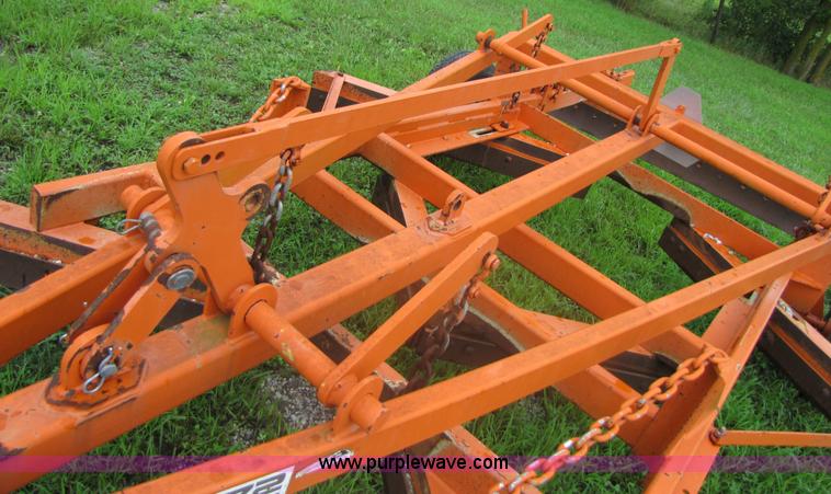 image for item 3052 Bonnell 272-305 road drag