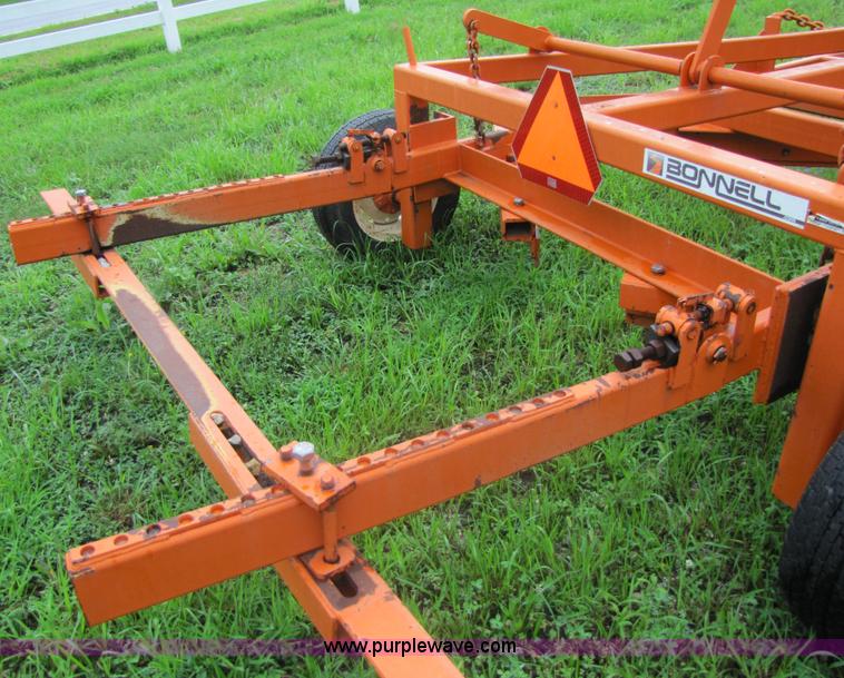 image for item 3052 Bonnell 272-305 road drag