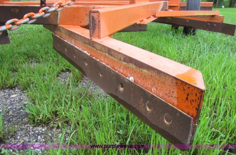 image for item 3052 Bonnell 272-305 road drag