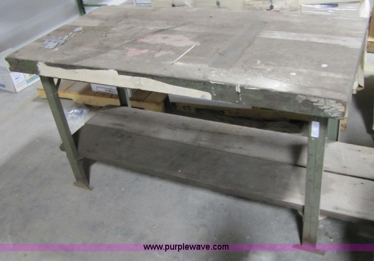 image for item 3547 Wood top work bench