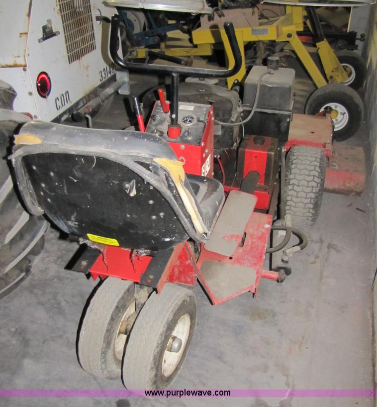 image for item 3560 Gravely Promaster 20