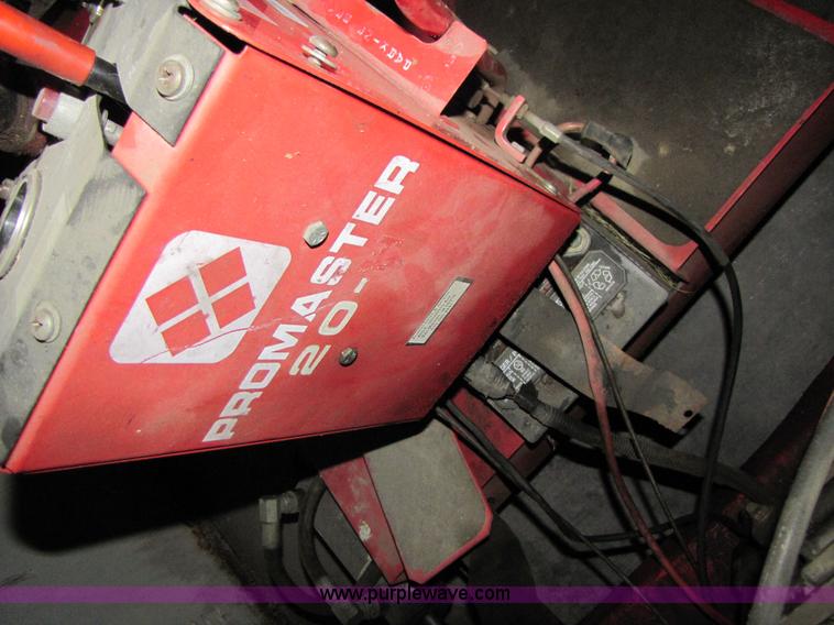 image for item 3560 Gravely Promaster 20