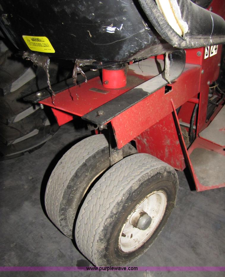 image for item 3560 Gravely Promaster 20