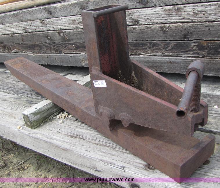 image for item 3572 Bolt on forklift attachments