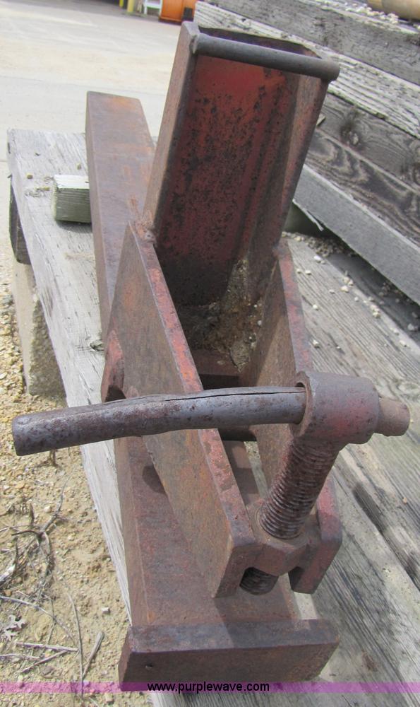 image for item 3572 Bolt on forklift attachments