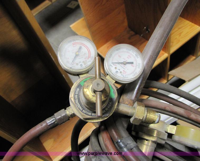 image for item 3601 Torch cart with gauges and torch