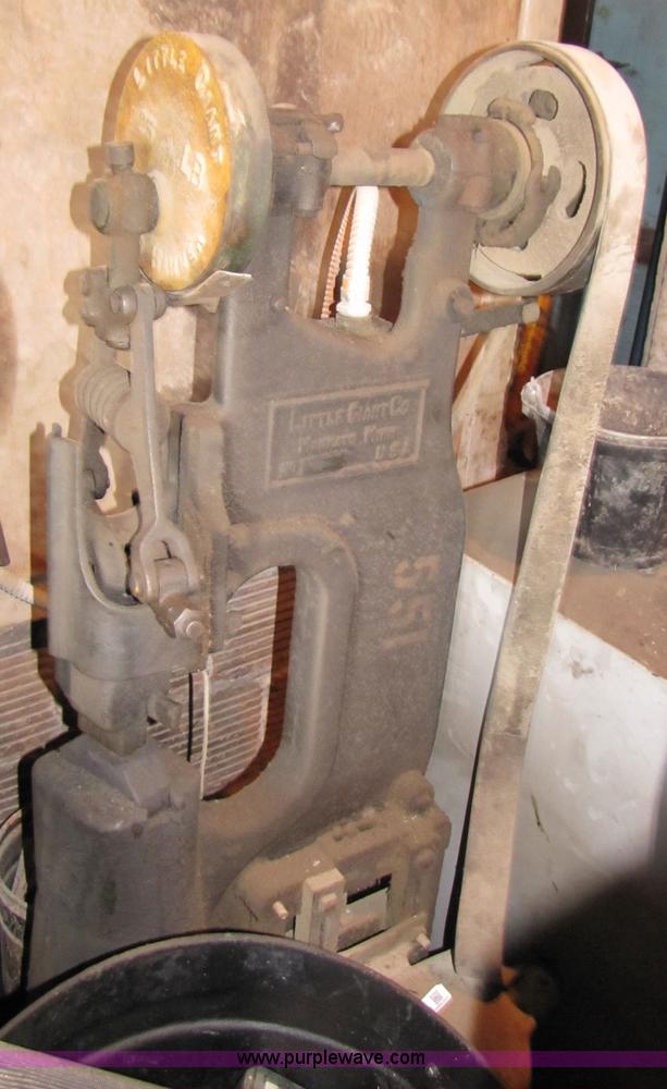 image for item 3606 Little Giant electric hammer