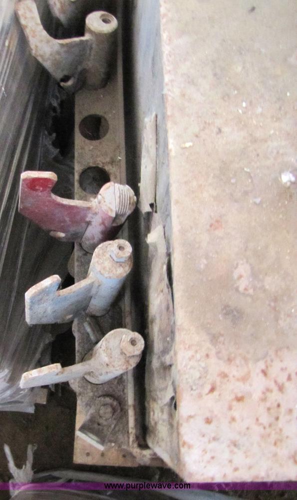 image for item 3608 Truck tire changer