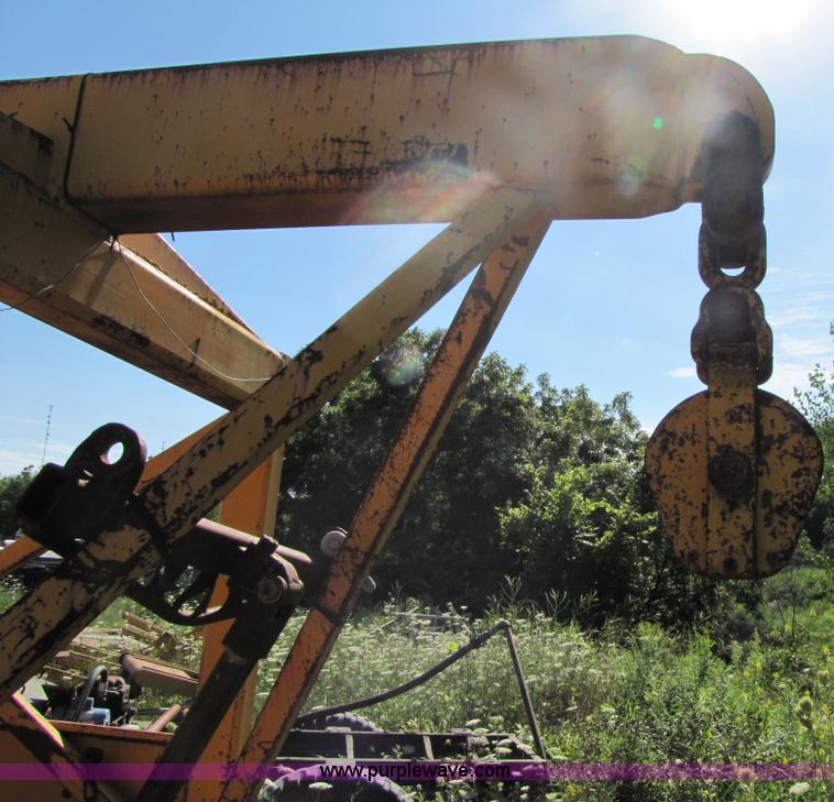 image for item 3609 Homemade tow truck bed