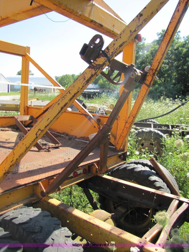 image for item 3609 Homemade tow truck bed