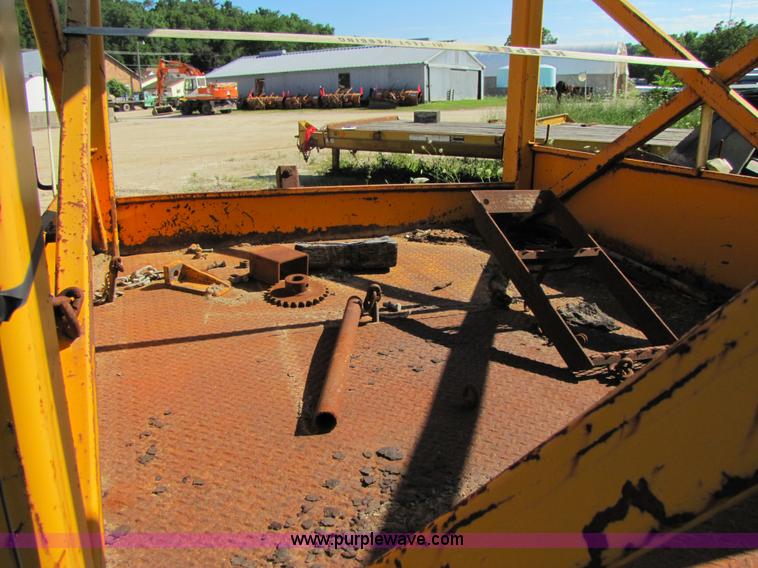 image for item 3609 Homemade tow truck bed