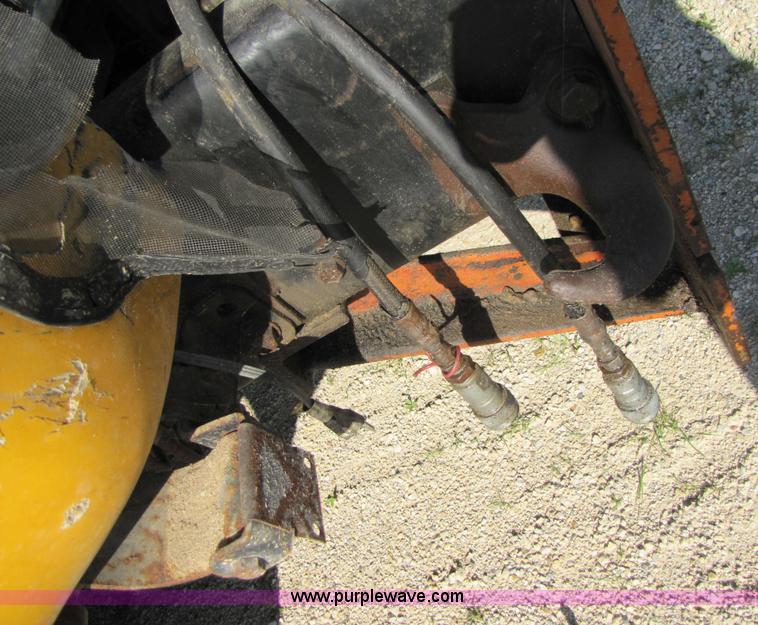 image for item 3610 1991 Ford L9000 dump truck with side snow plow