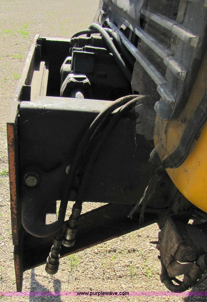 image for item 3610 1991 Ford L9000 dump truck with side snow plow