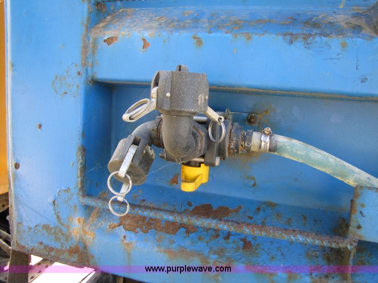 image for item 3610 1991 Ford L9000 dump truck with side snow plow