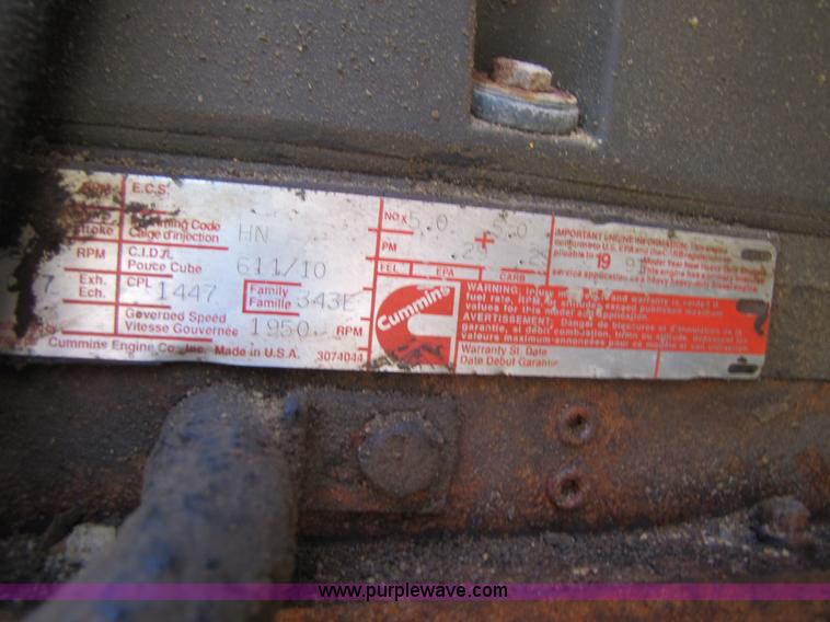 image for item 3610 1991 Ford L9000 dump truck with side snow plow