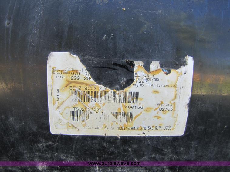 image for item 3610 1991 Ford L9000 dump truck with side snow plow