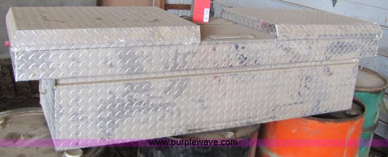 image for item 3622 Weahter Guard diamond plate truck tool box