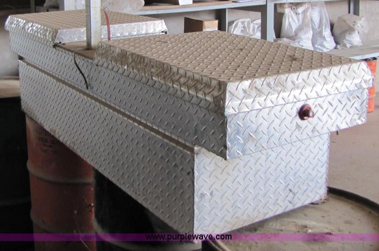 image for item 3622 Weahter Guard diamond plate truck tool box