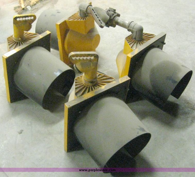 image for item 6877 (4) traffic flashers