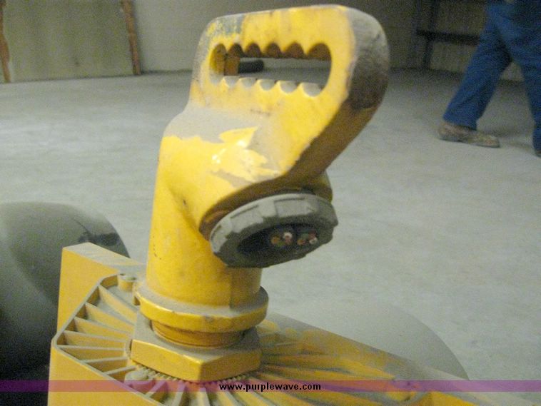 image for item 6877 (4) traffic flashers