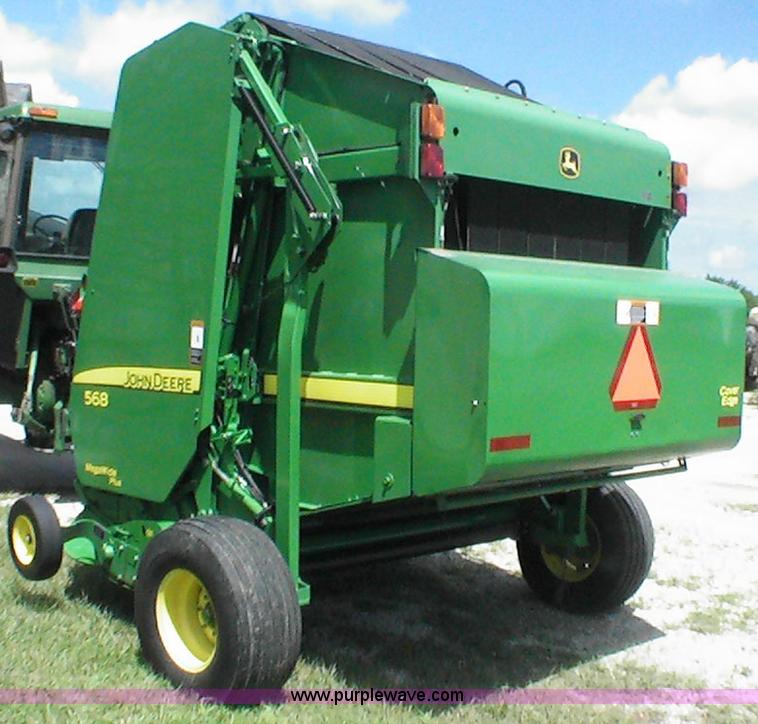 image for item 1001 2008 John Deere 568 baler
