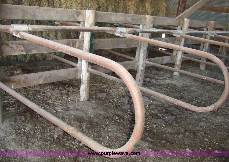 image for item 1802 (80) Albers stalls