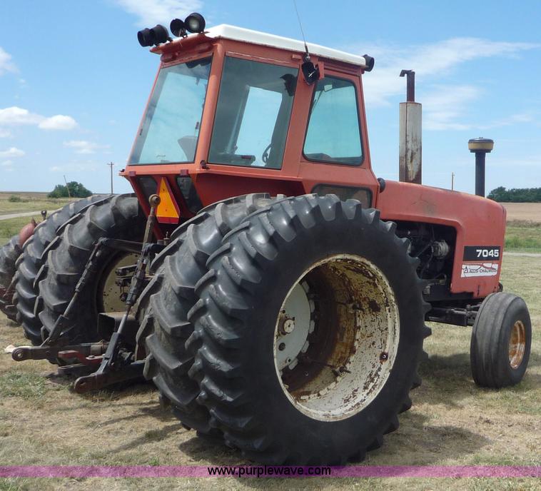 image for item 2162 1978 Allis Chalmers 7045 tractor