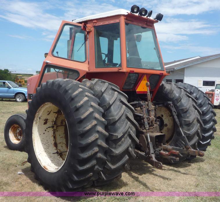 image for item 2162 1978 Allis Chalmers 7045 tractor