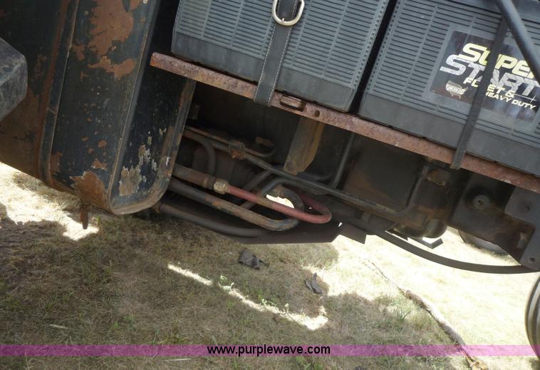 image for item 2162 1978 Allis Chalmers 7045 tractor