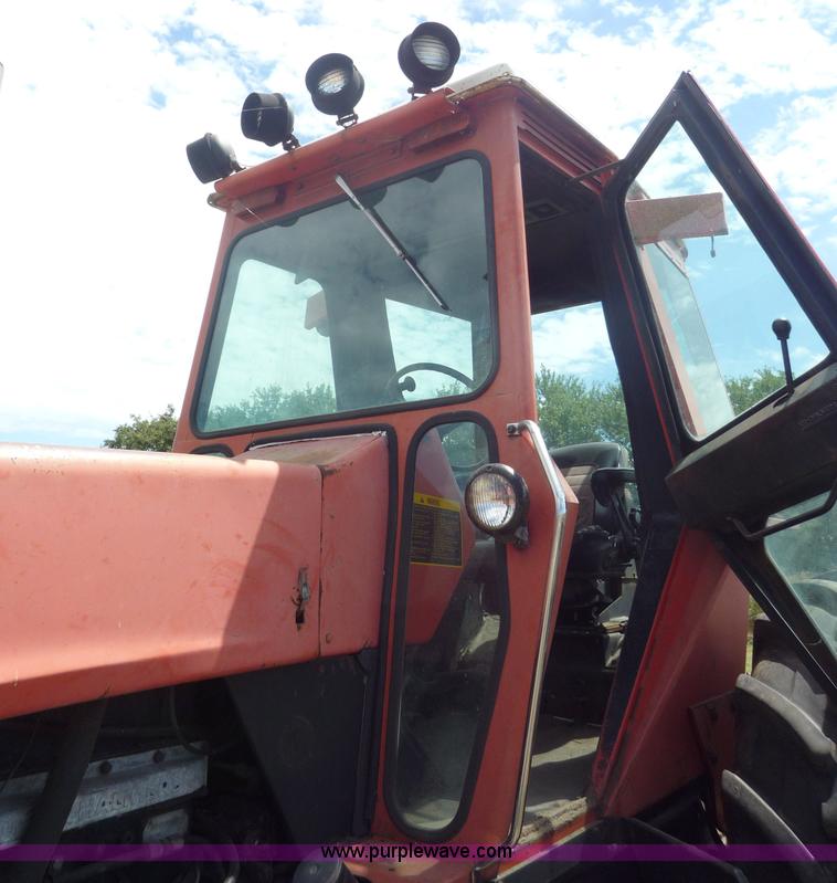 image for item 2162 1978 Allis Chalmers 7045 tractor