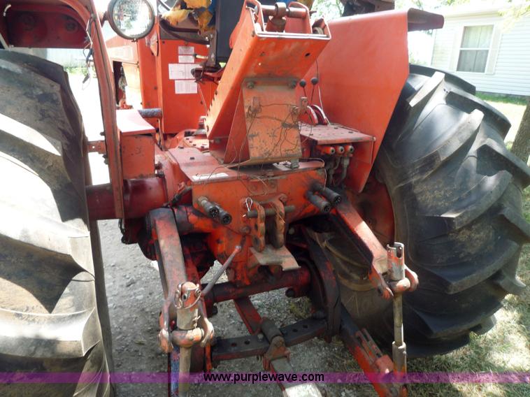 image for item 2172 Allis-Chalmers 180 tractor