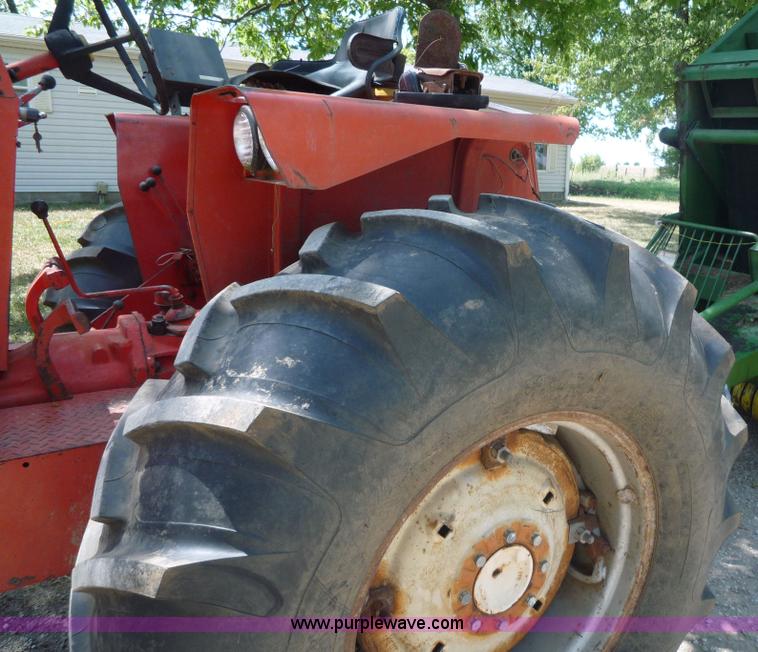 image for item 2172 Allis-Chalmers 180 tractor