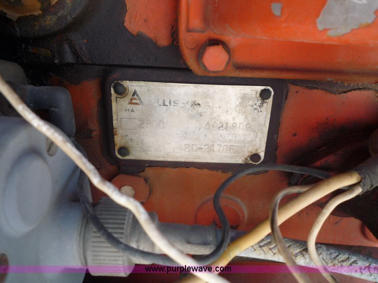 image for item 2172 Allis-Chalmers 180 tractor