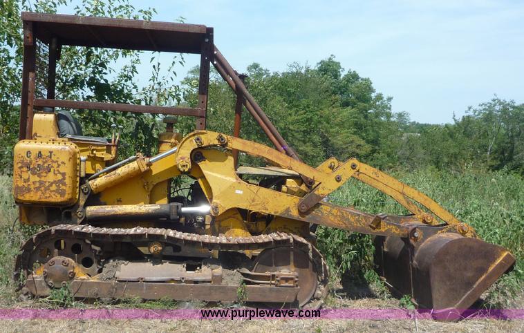 image for item 2175 1959 Caterpillar 955 track loader