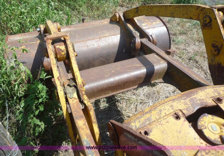 image for item 2175 1959 Caterpillar 955 track loader