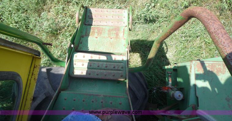 image for item 2177 John Deere 55 combine