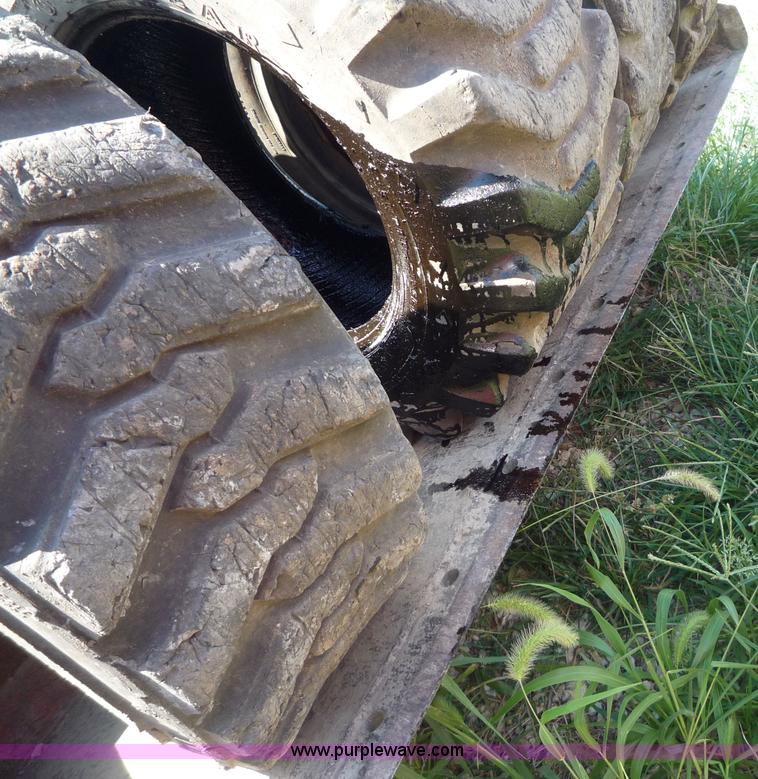 image for item 2178 1999 Bobcat 763 skid steer